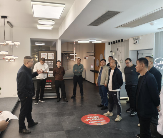 澳克士智能照明核心運(yùn)營(yíng)商齊聚中山，共謀2024發(fā)展新篇章
